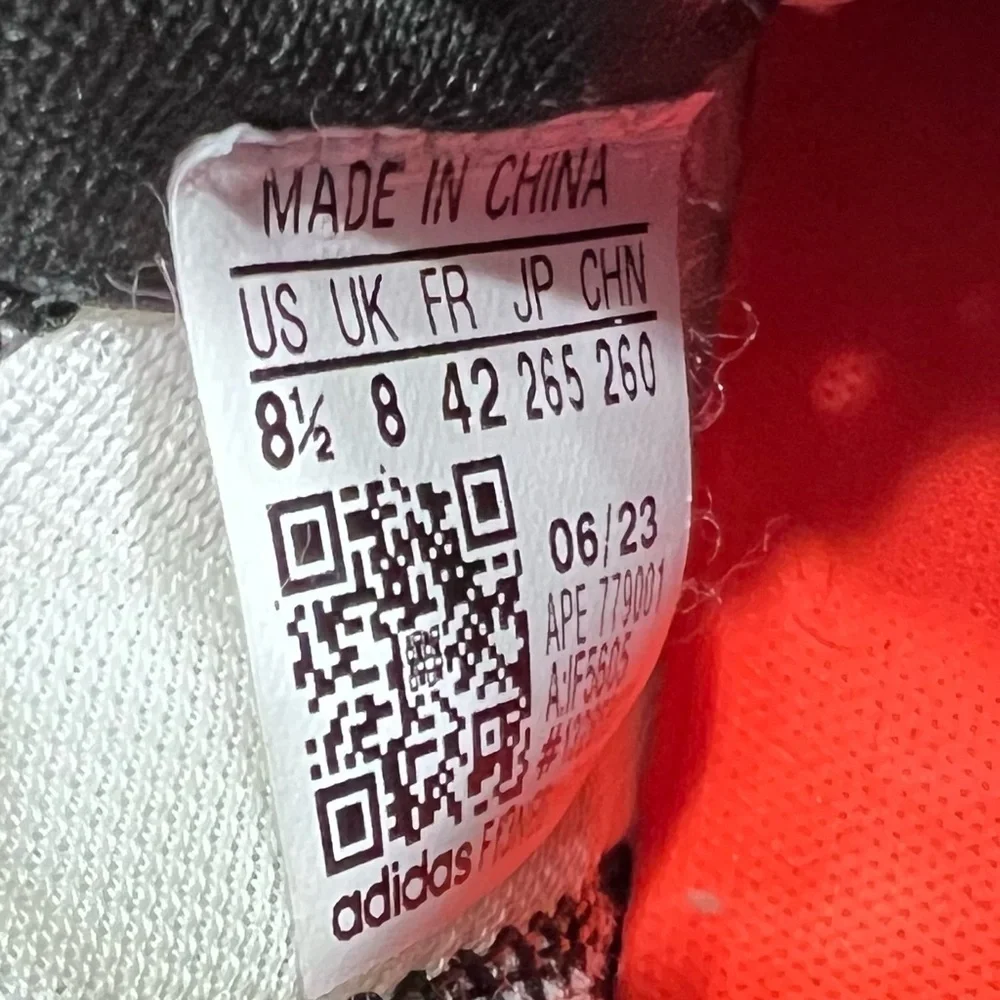 NWOT Adidas Trae Young 3 'Solar Red' Adidas Black and Red Sneakers